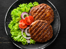 Hambúrguer no liquidificador