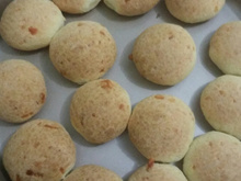 Pão de queijo mineiro (tradicional)