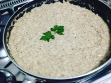 Risoto de gorgonzola com carne moída