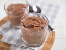 Nutri ensina mousse de chocolate com apenas 3 ingredientes saudáveis: dá para comer sem atrapalhar a dieta