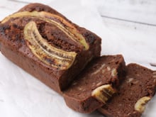 Bolo de banana e cacau sem glúten 