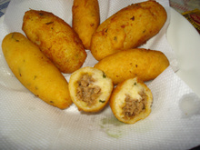 Bolinho de aipim da Aguida