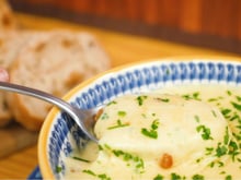 5 receitas de sopas de outono deliciosas que provam que sopa é janta, sim!