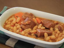 Cassoulet: veja como fazer a feijoada francesa