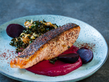 Salmão grelhado e temperado perfeito: eu testei muitas receitas de chef e aprendi o segredo para fazer esse peixe igual ao do restaurante chique