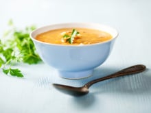 Sopa de ervilha vegetariana