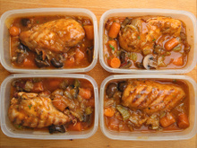 Como tirar mancha dos potes plásticos: 4 truques simples