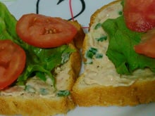 Sanduíche rápido de atum
