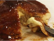 Torta de banana caramelizada