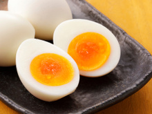 Desvendando o mistério: por que você não deve congelar ovos cozidos no freezer. Especialistas recomendam o método correto de armazenamento