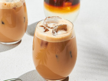 Café no calor de 40°C? Veja 5 formas de preparar um café gelado em casa