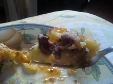 Nhocão de mandioca com carne seca