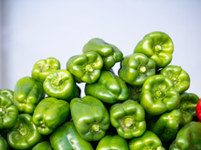 Você sabe como escolher o melhor pimentão para sua receita? A resposta está na parte de baixo!