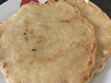 Pão simples de frigideira