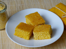 Bolo de bagaço de milho verde