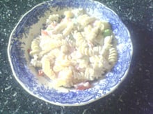 Macarrão com queijo e presunto