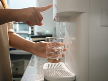 Chega de água com gosto de geladeira, purificador IBBL entra em oferta