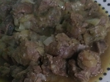 Carne com cebola