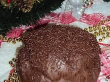 Panetone recheado e decorado