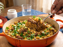 Arroz de fraldinha desfiada na panela de pressão
