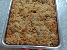 Bolo de maçã com farofa