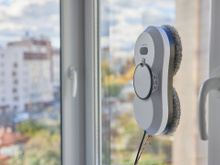 Robô que limpa janela: será o início de um sonho realizado? E quanto custa esse sonho?