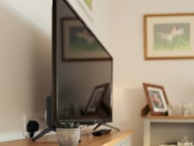 Esquenta 8.8: Smart TV LG de 50 polegadas está com 54% de desconto e é ideal para quem quer trocar os televisores da casa