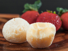 Sobremesa geladinha e sem leite condensando: apenas 3 ingredientes e mata a minha vontade de doce