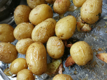 Batata bolinha ao forno
