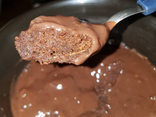 Brownie de caneca de chocolate com café 
