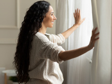 A sua mãe sempre dizia: "deixa a janela aberta pra arejar o quarto!" e ela tinha razão