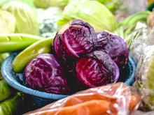 Colorido, nutritivo e fácil de plantar: o alimento que ajuda a cuidar do corpo