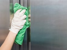 Como limpar geladeira de inox: confira as dicas