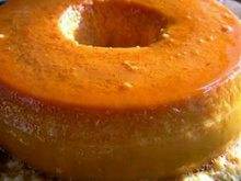 Pudim cremoso de coco