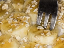 O que comer e o que evitar antes de dormir