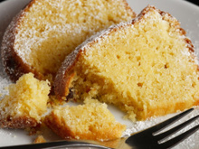 A receita de bolo de limão de apenas 3 passos que equilibra o cítrico e o doce com perfeição