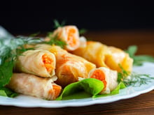 Foi só aprender essa receita de wrap de cenoura do TudoGostoso que nunca mais quis outra: é fácil, proteica e sem farinha
