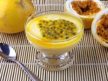 Mousse de maracujá de 3 ingredientes e pronta em 5 minutos é a sobremesa perfeita para o Natal