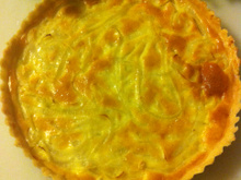 Quiche de cebola rápido, fácil e gostoso