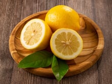 Sobremesas com limão siciliano: conheça 5 opções de preparos refrescantes e saborosos para degustar nos dias de calor