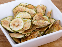 Chips de abobrinha no forno
