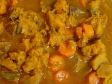 Carne saborosa com abóbora e cenoura