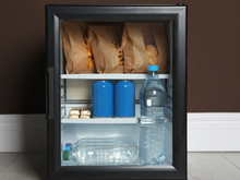 Você também sempre sonhou em ter um frigobar? Compre um com mais de 20% de desconto na Black Friday