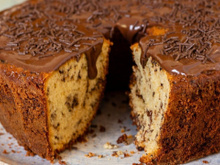 Bolo formigueiro rápido e fácil que derrete na boca, uma verdadeira explosão de sabores