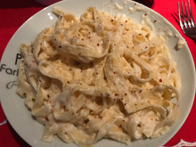 Molho branco com 3 queijos