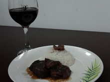 Medalhão de músculo ao vinho