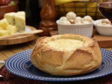 Creme de queijos no pão italiano: confira a receita