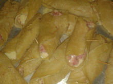 Panqueca de presunto e mussarela