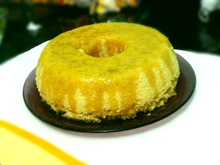Bolo de laranja molhadinho de micro-ondas