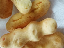 Bolo de queijo frito